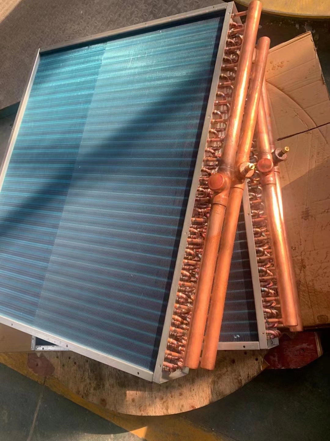  熱泵換熱器12